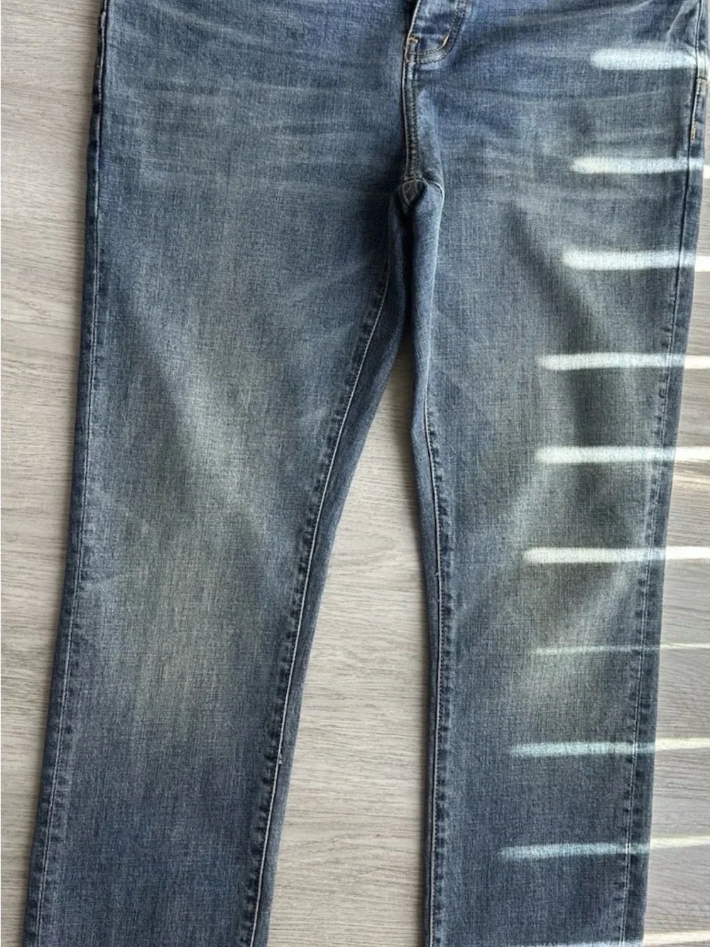 Men's Straight Jeans in Faded Blue